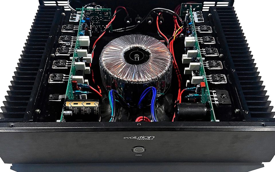 Amplifier interior